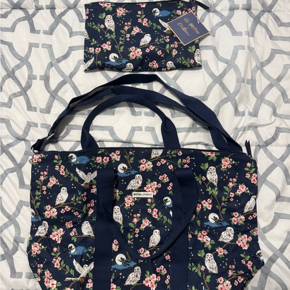 Cath Kidston x Harry Potter Duffle Bag - Picture 2 of 4